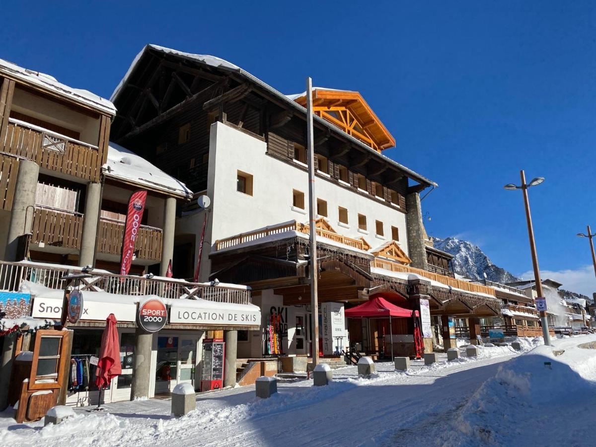 L'Etesy, Pied Des Pistes Et Spa 蒙热内夫尔 外观 照片