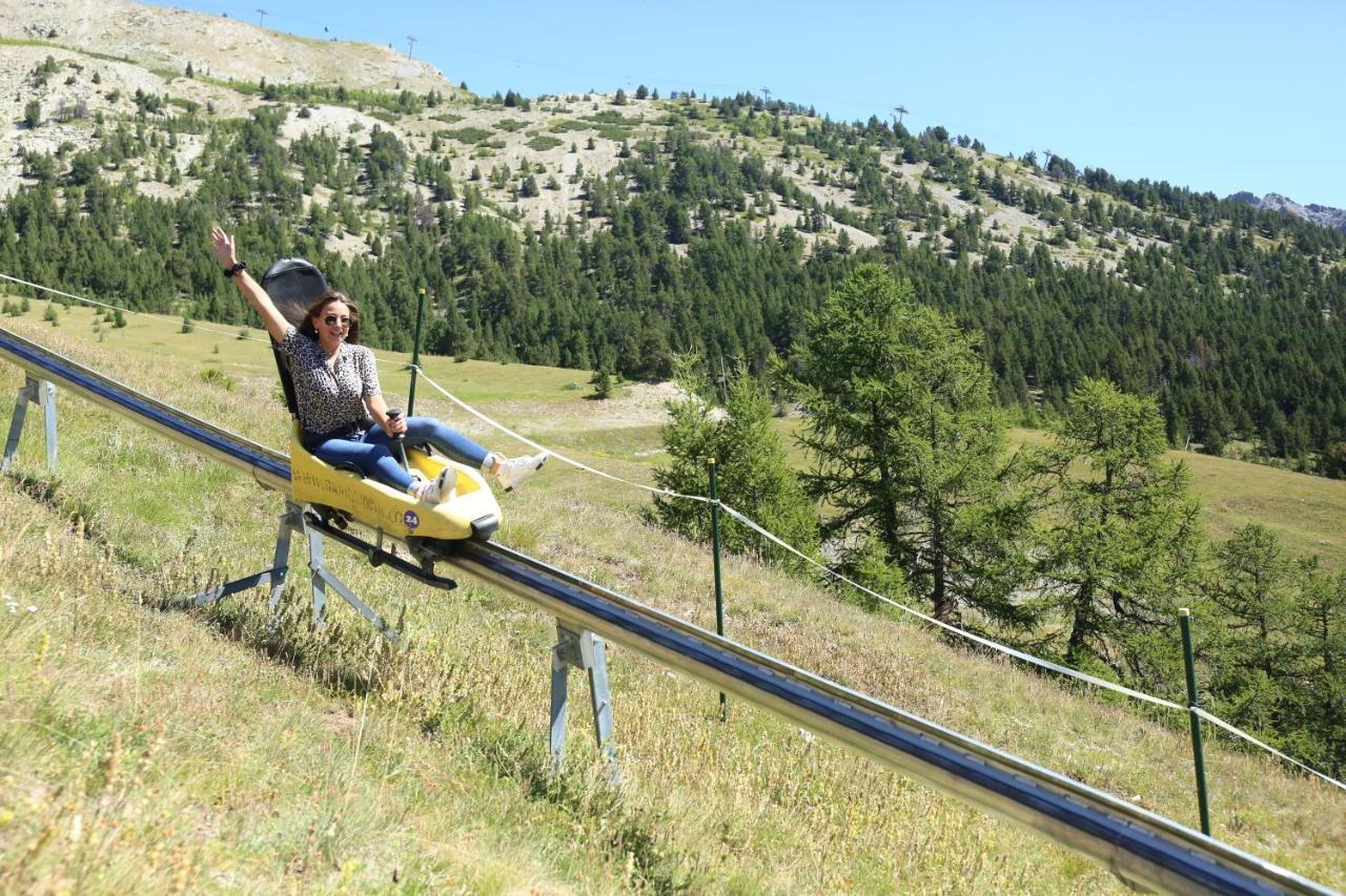 L'Etesy, Pied Des Pistes Et Spa 蒙热内夫尔 外观 照片